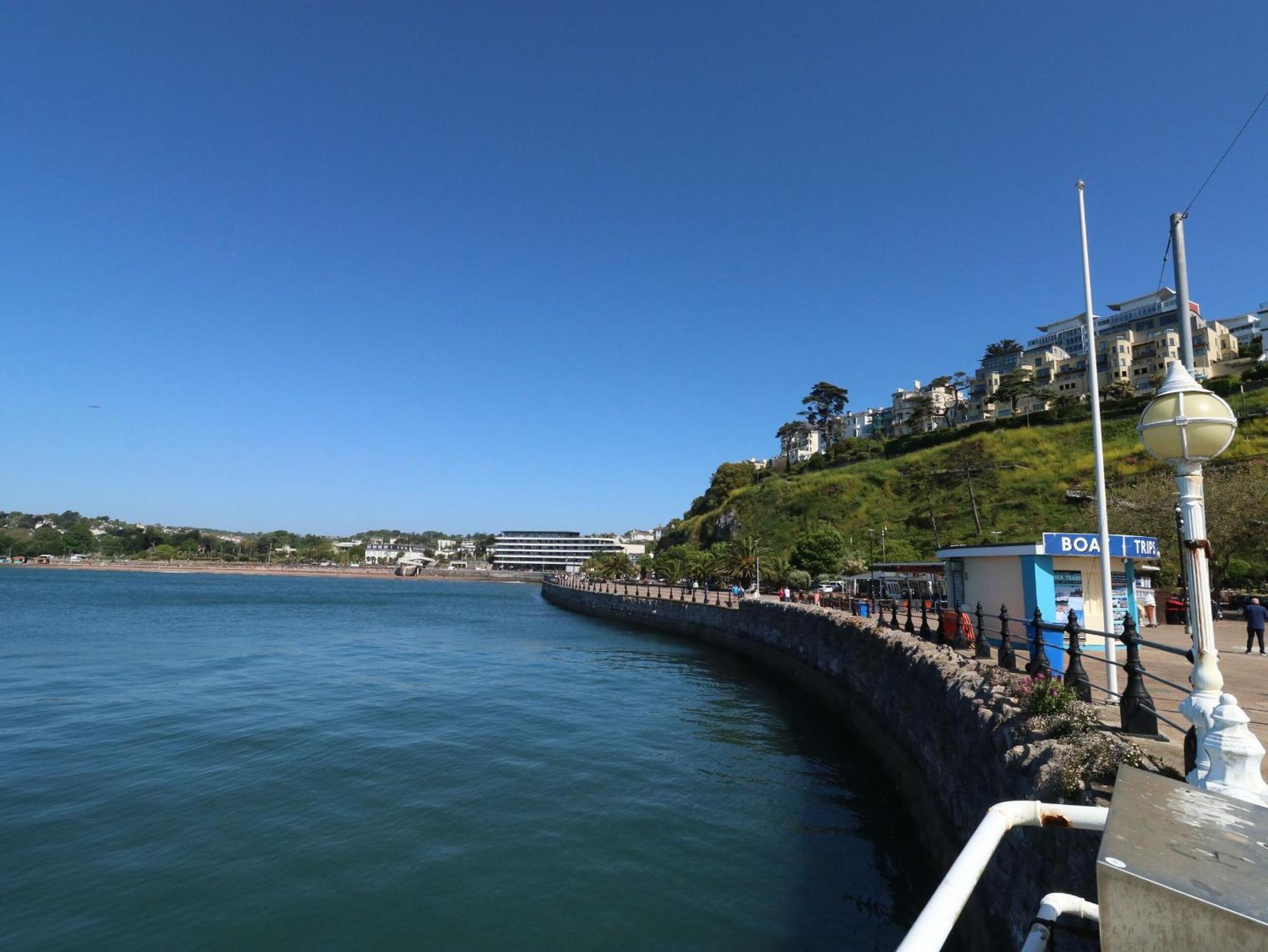17 Abbey Sands * Torquay