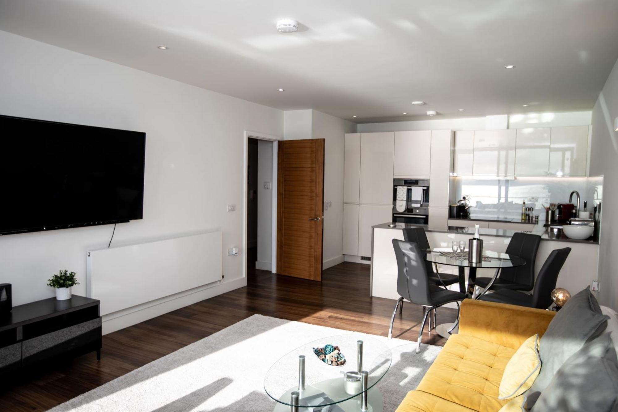 17 Abbey Sands Apartment